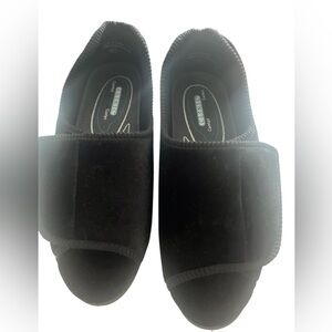 Tender tootsies Women's Velcro Velour Diabetic Slipper adaptive slippers 10W